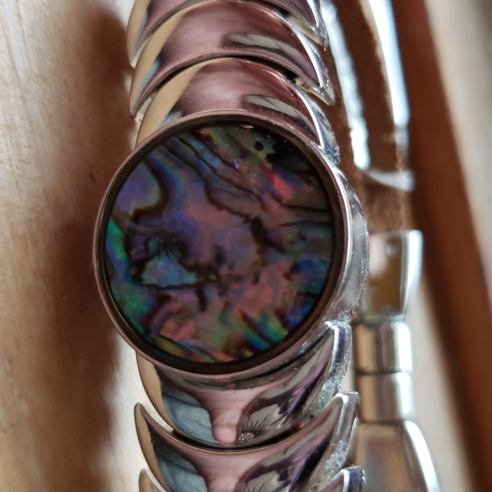 Bracelet - Picture 3 of 3